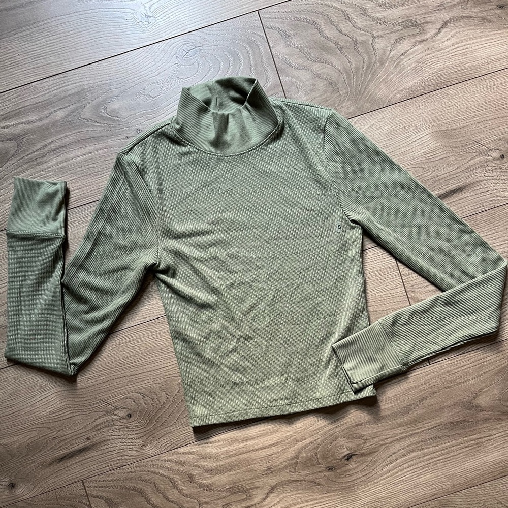 American Eagle Outfitters Sage Ribbed Top